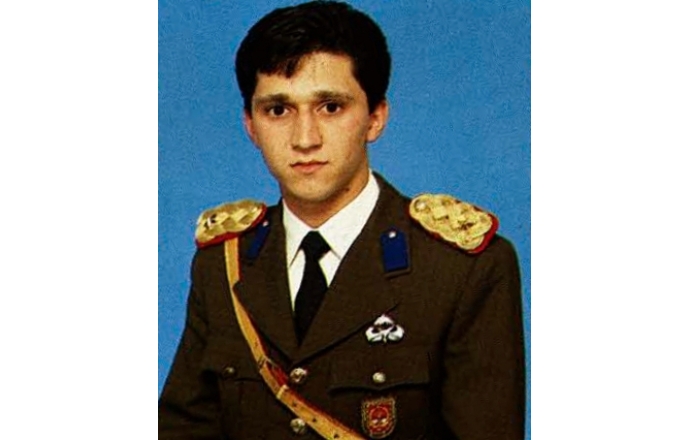 Devre arkadaşımız, kardeşimiz (E) P.İs.Alb. Talat UÇAK 23 Temmuz 2025 tarihinde vefat etmiştir.